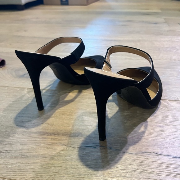 Jessica Simpson Heels - Picture 3 of 3